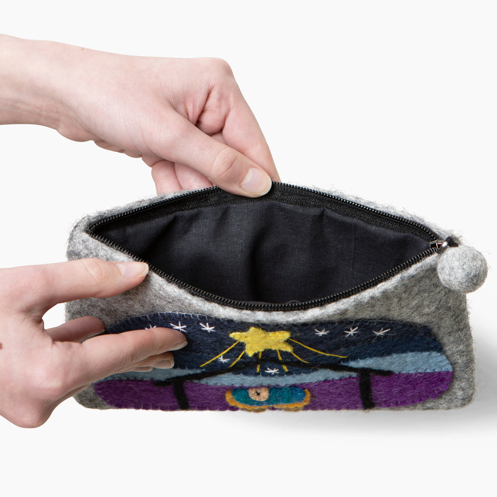 Each zipper pouch has a zipper and cotton lining.